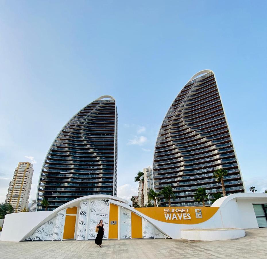 Апартаменты Sunset Waves Benidorm Sea View Экстерьер фото